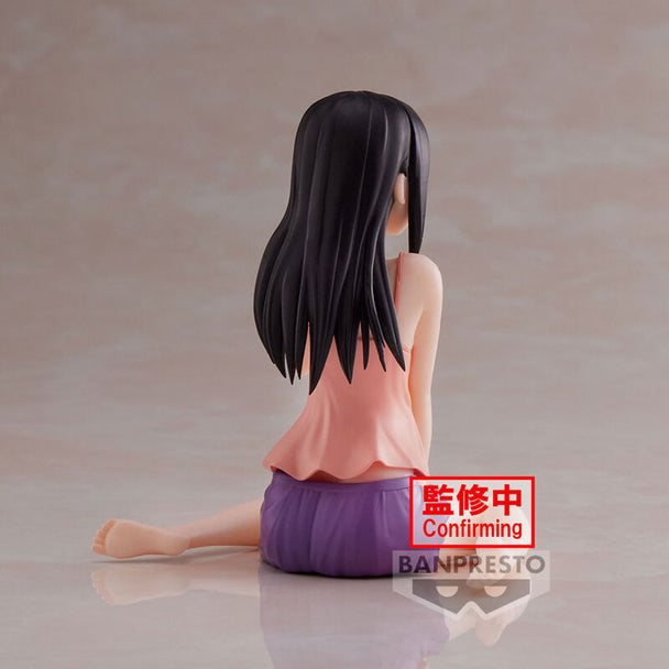 Profil gauche de la figurine Kaguya Shinomiya Love is War Ultra Romantic en pose élégante