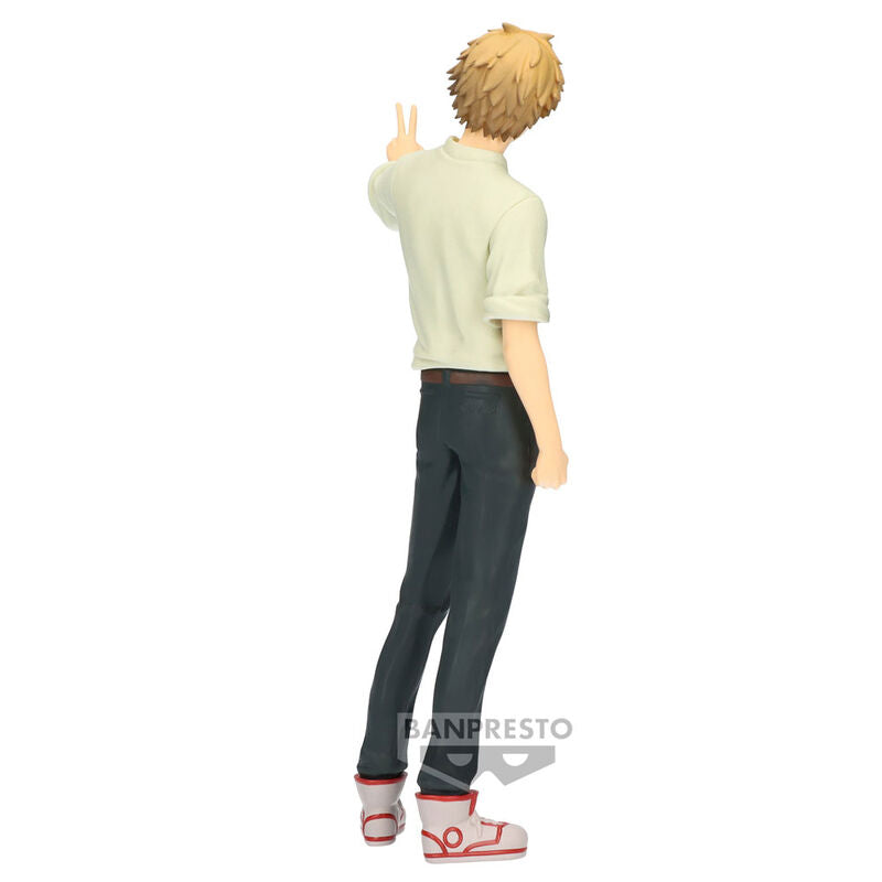Vue latérale de la figurine Chainsaw Man Denji montrant les couleurs vives et finitions