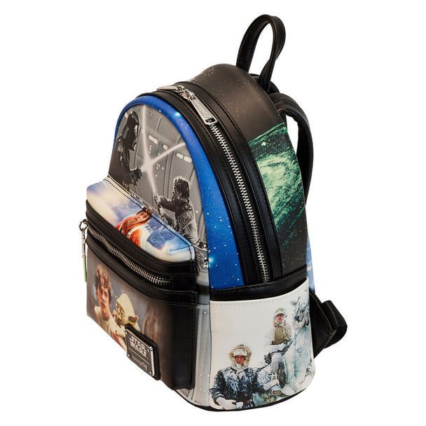 Détail des bretelles ajustables et de la fermeture métallique robuste du sac à dos Loungefly Star Wars