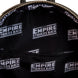 Sac à dos Loungefly Star Wars porté sur l'épaule, illustrant le confort et le style