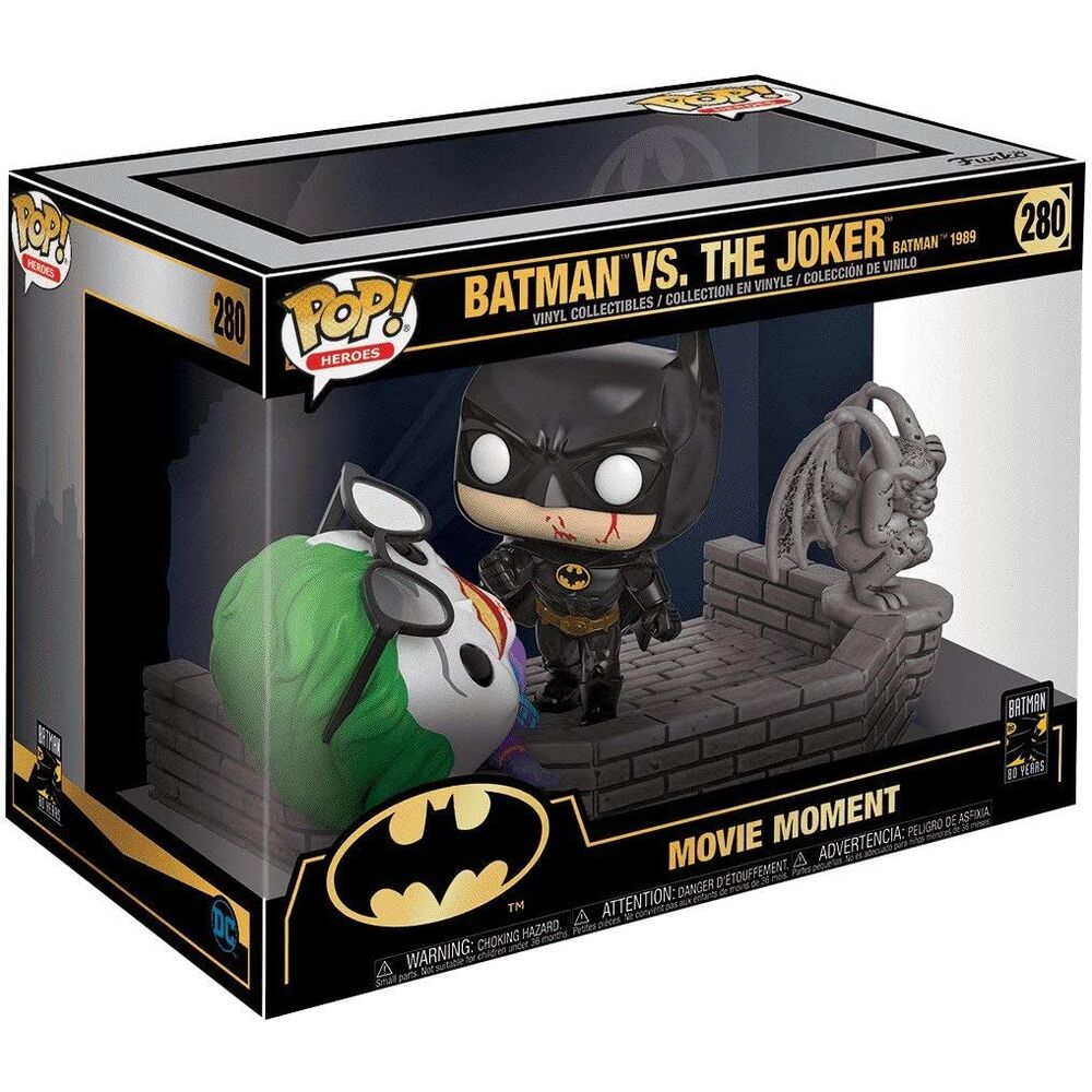 Vue rapprochée des détails soignés des figurines POP FUNKO Batman et Joker 80th anniversaire 1989