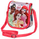 Sac muffin Disney Princess Strong porté par une enfant, illustrant sa taille compacte et son style