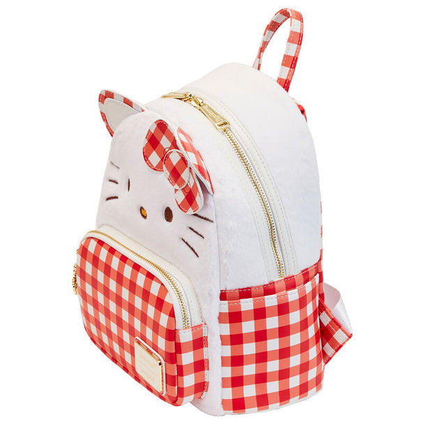 Détail du motif Hello Kitty brodé sur le sac à dos Loungefly, montrant la qualité du travail