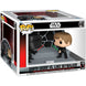 Figurine POP FUNKO Darth Vader édition 40e anniversaire Star Wars, vue de face avec détails précis du casque noir et cape