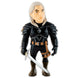 Profil latéral de la figurine Geralt 12cm MINIX montrant son épée et armure détaillée