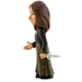 Figurine Yennefer MINIX exposée sur socle avec éclairage mettant en valeur les détails