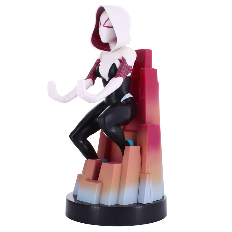 Vue latérale de la figurine Spider Gwen tenant un smartphone en charge