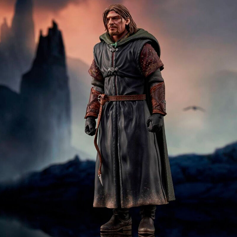 Vue latérale de la figurine Boromir The Lord of the Rings avec accessoires inclus