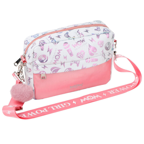 Détail de la bandoulière réglable du sac WOW GENERATION montrant la qualité des finitions