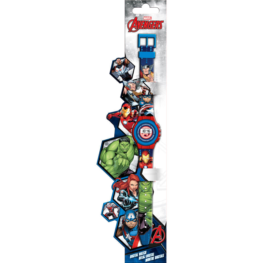 Vue rapprochée de la montre digitale Marvel Avengers montrant les détails du cadran et des personnages