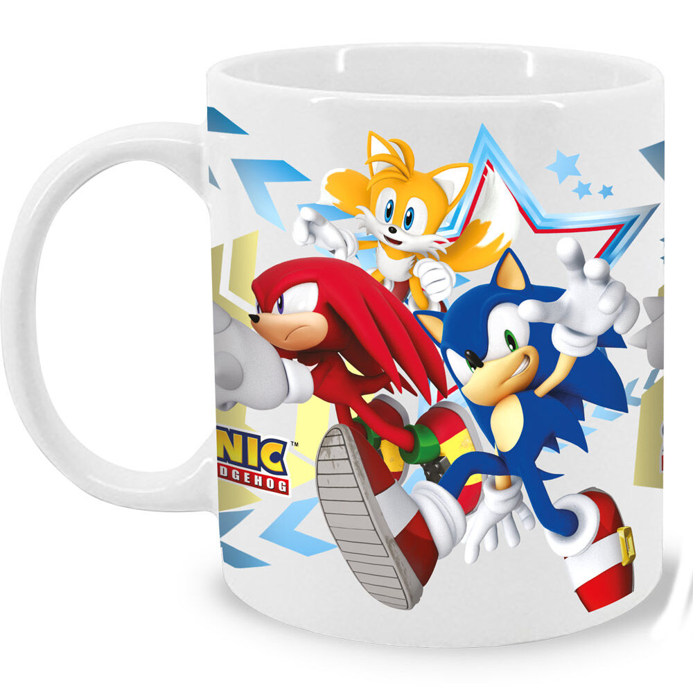 Vue de côté du mug Sonic The Hedgehog montrant le logo officiel KIDS LICENSING et la capacité indiquée