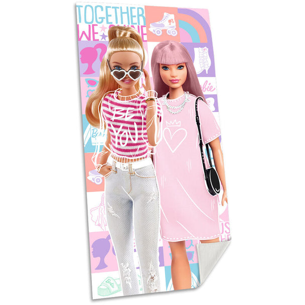 Serviette de plage Barbie en coton 100%, dimensions 70x140 cm, avec un design coloré et attractif pour les enfants.