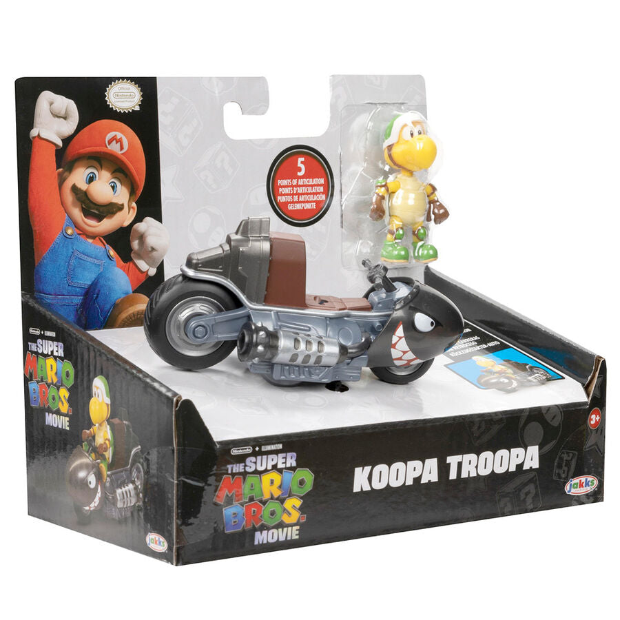 Photo de la figurine Koopa Troopa Kart entourée d'autres personnages Mario Kart
