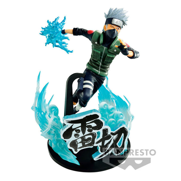 Vue rapprochée de la figurine Hatake Kakashi Naruto Shippuden Vibration Stars montrant les finitions soignées et la qualité BANPRESTO.