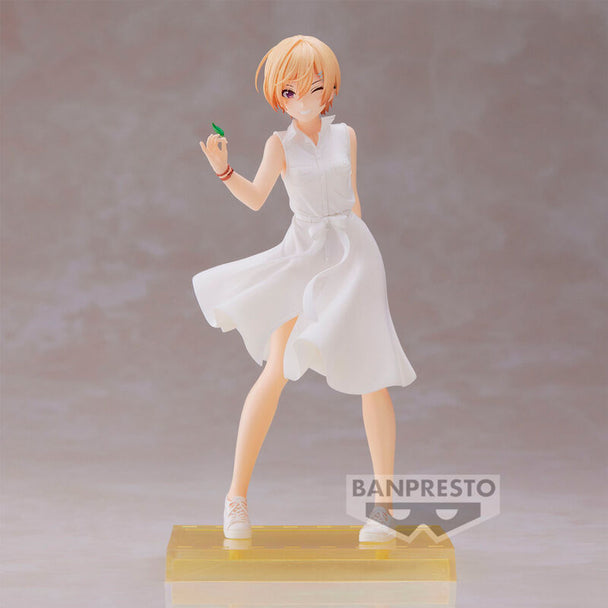 Vue avant de la figurine Juri Saijo de 15 cm par BANPRESTO avec expression faciale dynamique