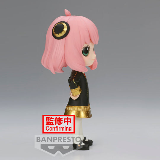 Vue arrière de la figurine Anya Forger III ver.A Q posket révélant les détails de sa coiffure