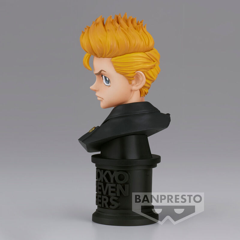 Vue arrière de la figurine Takemichi Hanagaki Tokyo Revengers soulignant la qualité de fabrication