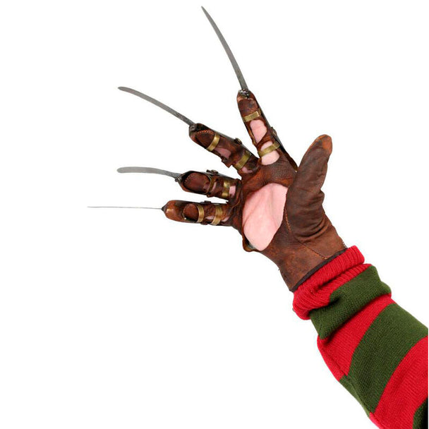Réplique du gant de Freddy Krueger taille adulte vue de face avec détails des lames en métal.