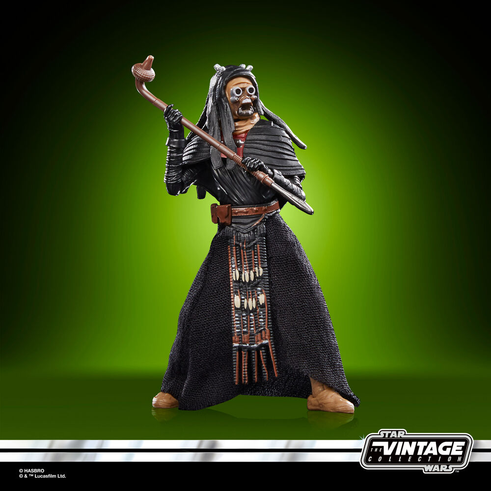 Photo de la figurine en action simulant une scène de combat Star Wars