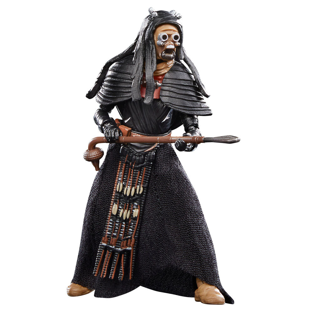 Figurine HASBRO Tusken Warrior posée sur fond neutre en lumière naturelle