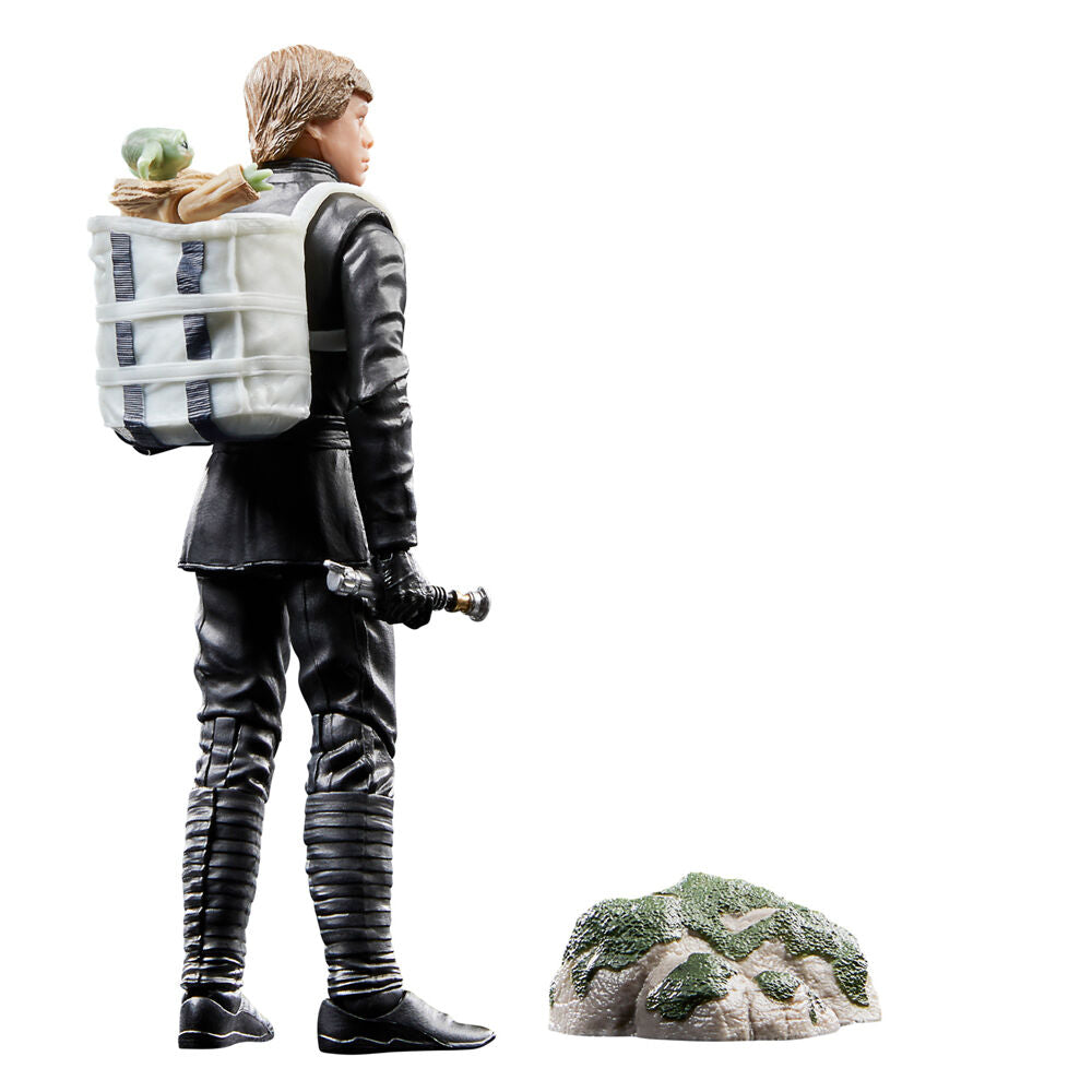 Photo montrant la taille exacte de la figurine Star Wars The Book of Boba Fett 15 cm