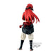 Vue arrière de la figurine Grimson Otherworlder mettant en valeur les détails du costume et des cheveux