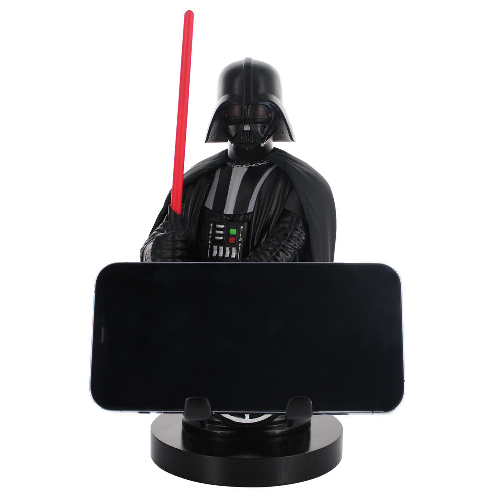 Support Cable Guy Darth Vader en situation sur une étagère gaming