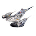 Support de vol inclus pour exposer la figurine Mandalorian en position de vol dynamique