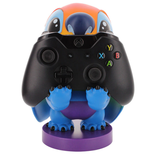 Image montrant la stabilité du support Cable Guy Stitch avec plusieurs appareils