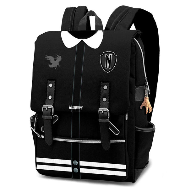 Sac à dos varsity Wednesday de KARACTERMANIA, dimensions 40x29x14cm, vue de face avec détails distinctifs.