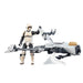Figurine Speeder Bike Mandalorian vue de face avec Scout Trooper et Grogu en position d’attaque