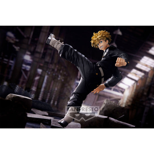 Photo de la base de la figurine Chifuyu Matsuno avec logo Tokyo Revengers et King of Artist