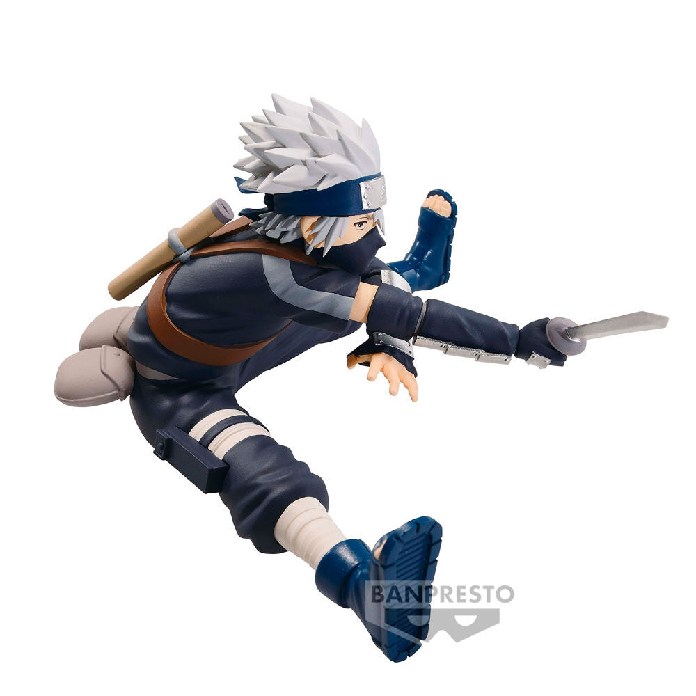Profil de la figurine Kakashi Hatake Vibrations Stars BANPRESTO en position dynamique