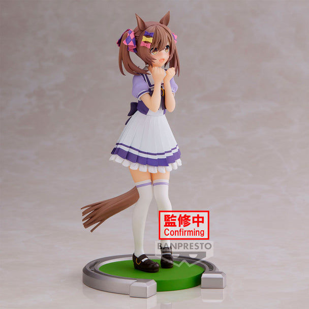 Profil gauche de la figurine Smart Falcon BANPRESTO montrant la posture dynamique et les accessoires