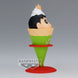 Zoom sur le visage expressif et les couleurs vives de la figurine Crayon Shinchan Ice Cream Collection