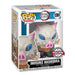 Vue rapprochée de la figurine Funko POP Inosuke Hashibira avec détails précis du masque et des vêtements, emballage transparent.