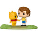 Figurine POP Disney exclusive montrant Winnie l'Ourson assis avec Christopher Robin souriant à ses côtés