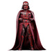 Figurine Dark Vador posée avec sabre laser rouge allumé dans la main droite