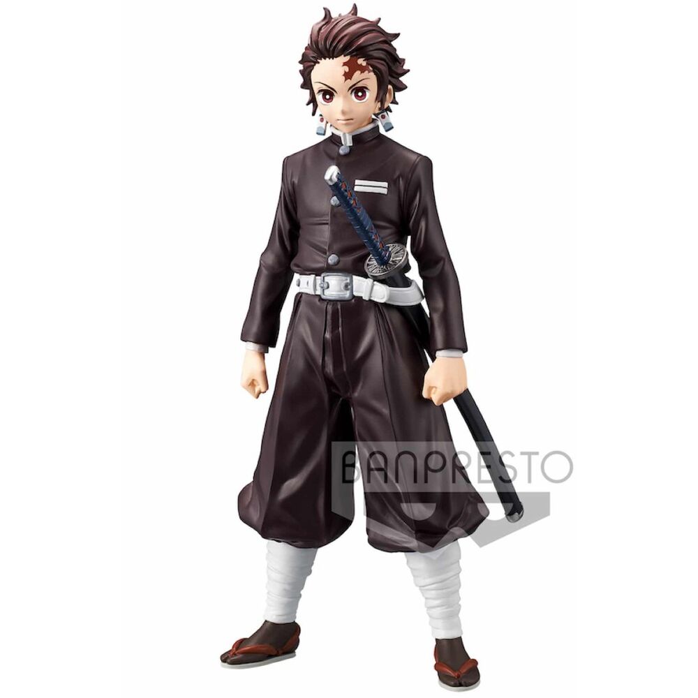 Figurine Tanjiro Kamado Demon Slayer Vol.6 16cm vue latérale montrant la posture dynamique et les finitions soignées