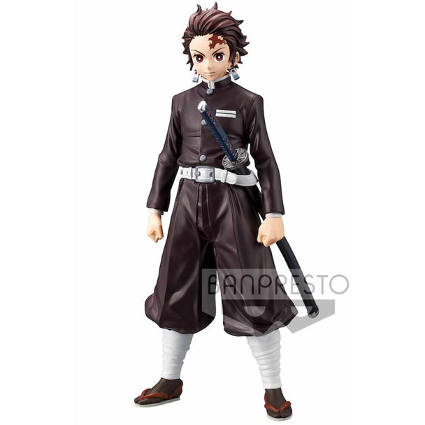 Figurine Tanjiro Kamado Demon Slayer Vol.6 16cm vue latérale montrant la posture dynamique et les finitions soignées