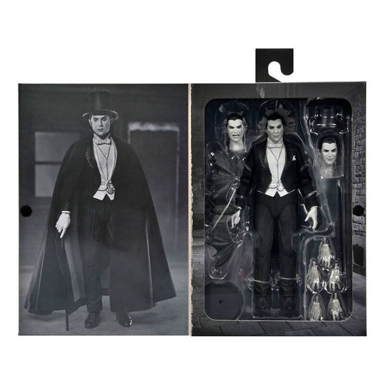 Zoom sur les accessoires inclus avec la figurine Dracula Carfax Abbey NECA