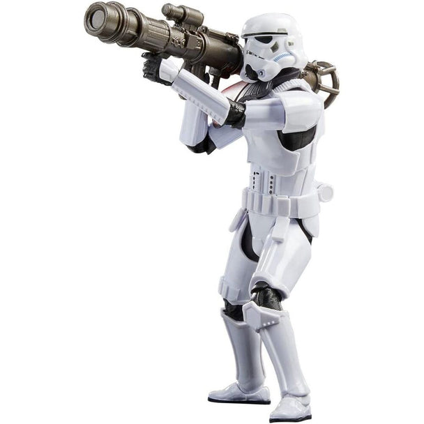 Gros plan sur le visage et le casque du Trooper lance-roquettes Star Wars Fallen Order 15 cm