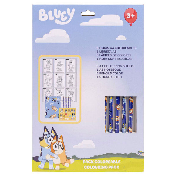 Zoom sur les crayons de couleur inclus dans le set Bluey à colorier