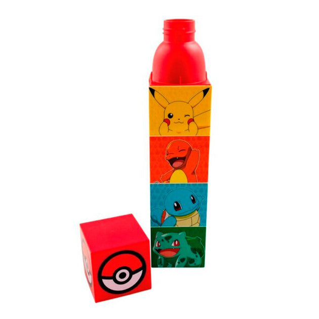 Détail du bouchon sécurisé de la gourde Pokémon pour enfants