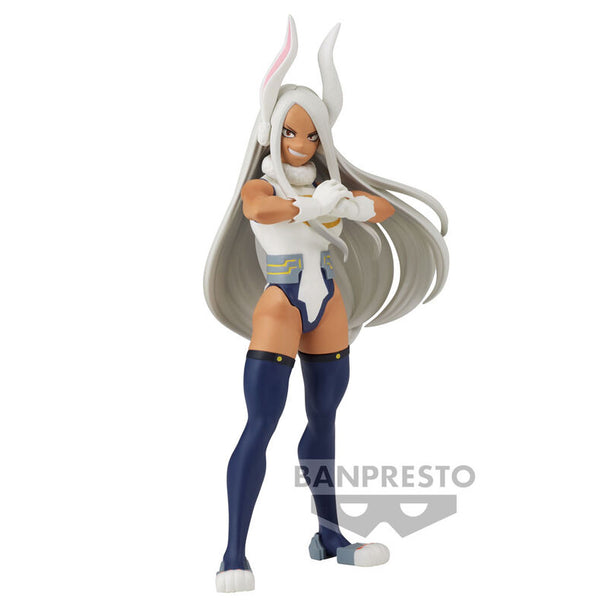 Figurine Mirko Rumi Usagiyama de My Hero Academia en pose dynamique de face, hauteur 15cm.