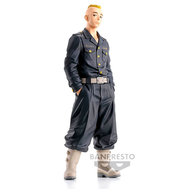 Profil gauche de la figurine Yasuhiro Muto BANPRESTO avec couleurs vives et finitions précises