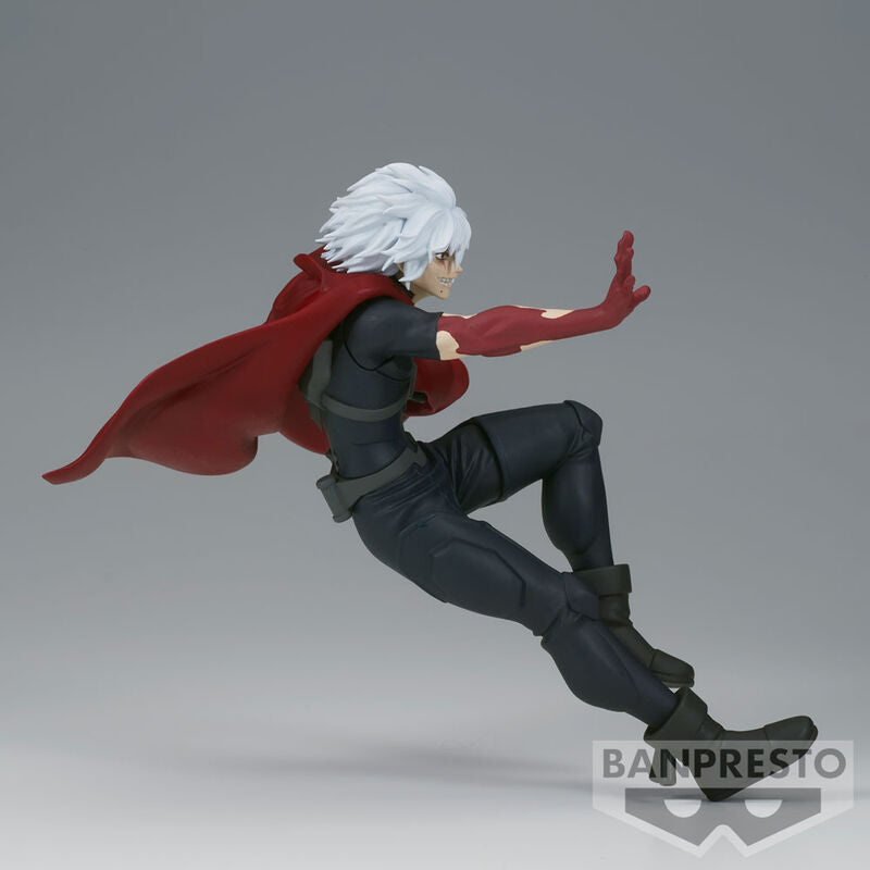 Zoom sur le visage menaçant de Tomura Shigaraki figurine BANPRESTO