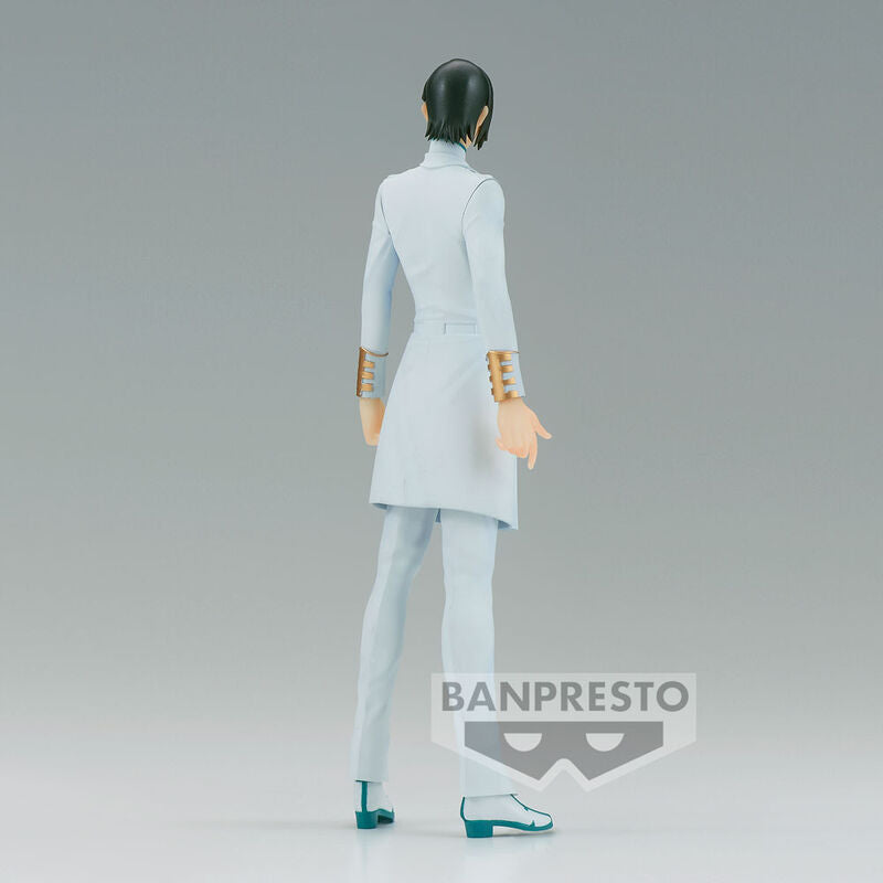 Vue arrière de la figurine Uryu Ishida Bleach Solid and Souls mettant en valeur la cape et les accessoires