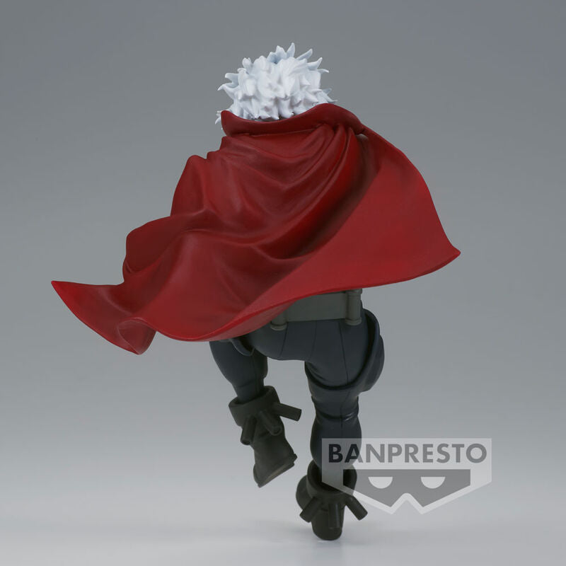 Figurine Tomura Shigaraki posée sur un socle, idéale pour collection