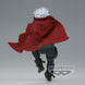 Figurine Tomura Shigaraki posée sur un socle, idéale pour collection